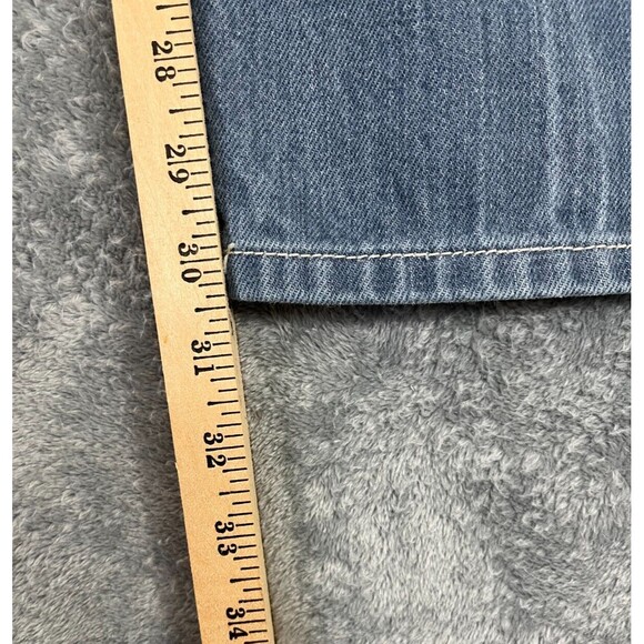 Levi’s 501 Jeans Men’s 44x32 (40x30.5) Straight Leg Button Fly Medium Wash Blue - Picture 10 of 13